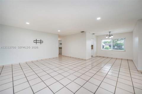 8841 SW 20th St, Miami FL - photo 6 of 28