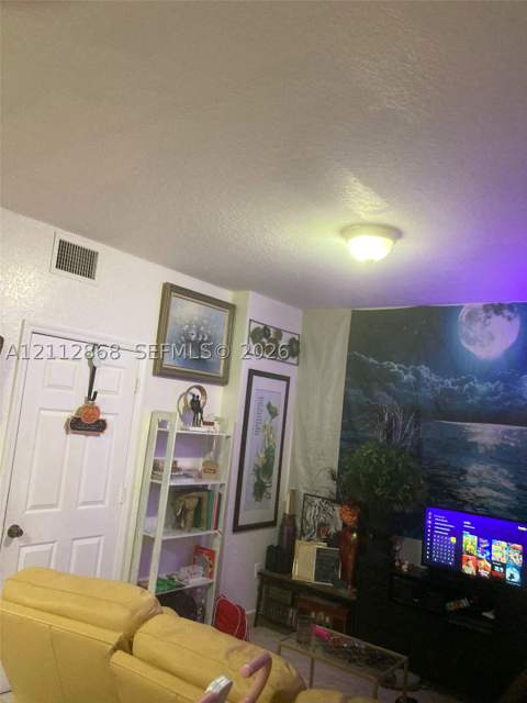 850 SW 6th Ct, Florida City FL - photo 6 of 13