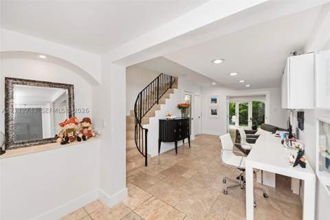 6157 Paradise Point Dr, Palmetto Bay FL - photo 12 of 75