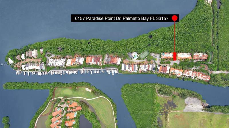 4 bedroom Townhouse at 6157 Paradise Point Dr, Royal Harbour Yacht Club, Palmetto Bay — photo 2