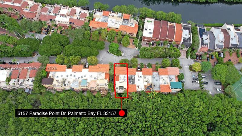 4 bedroom Townhouse at 6157 Paradise Point Dr, Royal Harbour Yacht Club, Palmetto Bay — photo 3