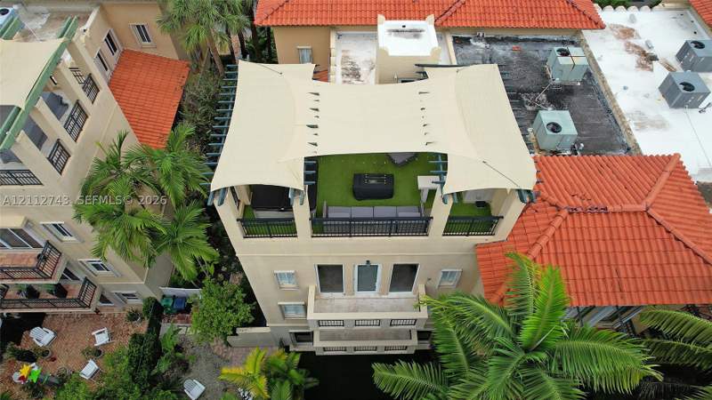 4 bedroom Townhouse at 6157 Paradise Point Dr, Royal Harbour Yacht Club, Palmetto Bay — photo 5