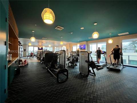 121 NE 34th St 903, Miami FL - photo 19 of 33