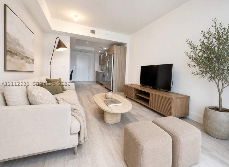 1 bedroom Condominium at 121 NE 34th St 903, 3401 Midtown Condo, Miami — photo 2