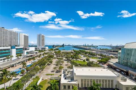 1400 Biscayne Blvd 905, Miami FL - photo 22 of 57