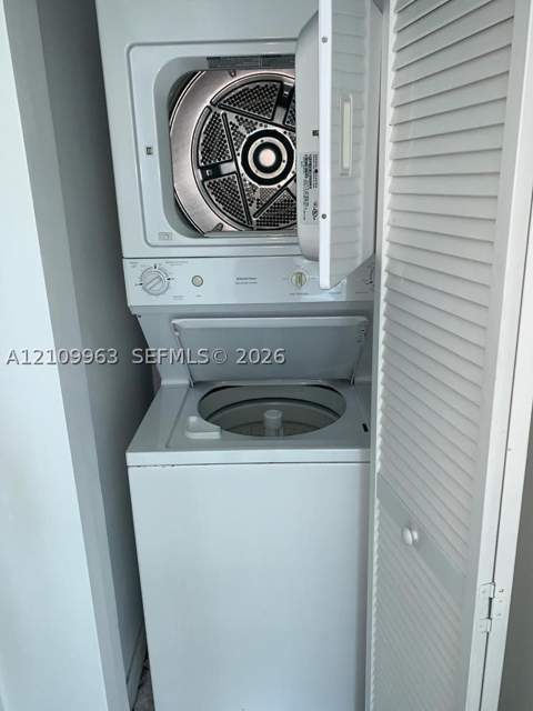 950 Brickell Bay Dr 701, Miami FL - photo 6 of 20