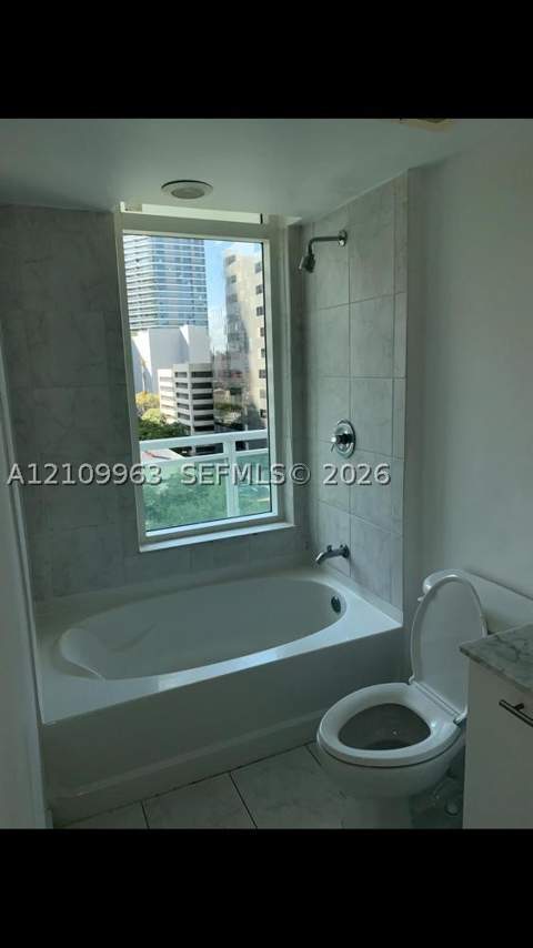 950 Brickell Bay Dr 701, Miami FL - photo 8 of 20