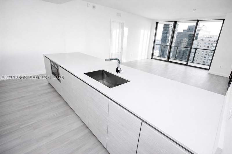 3 bedroom Condominium at 1300 S Miami Ave 3506, 1300 S Miami Avenue Condo, Miami — photo 3