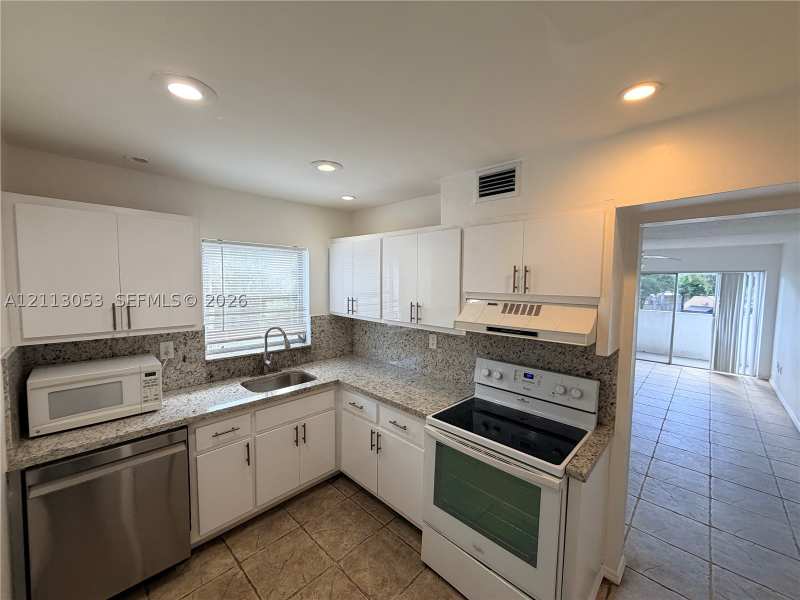 1 bedroom Condominium at 7715 SW 86th St A2-208, Kings Creek So Condo, Miami — photo 1