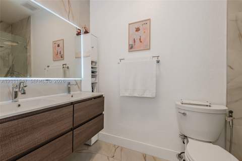 20016 NW 81st Path, Hialeah FL - photo 13 of 30