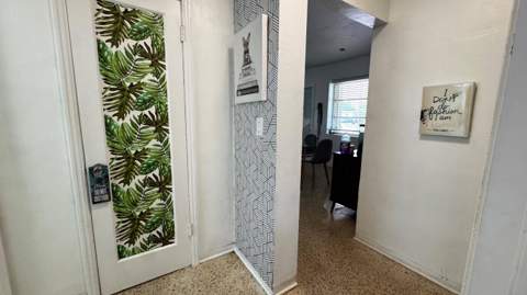 1070 NE 143rd Street, North Miami FL - photo 7 of 17