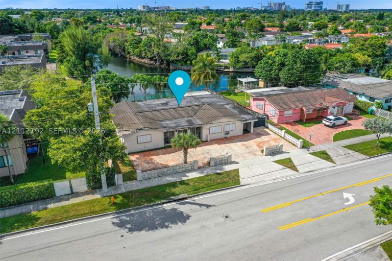 3 bedroom SingleFamilyResidence at 2220 SW 97th Ave, Westbrooke Gardens, Miami — photo 3