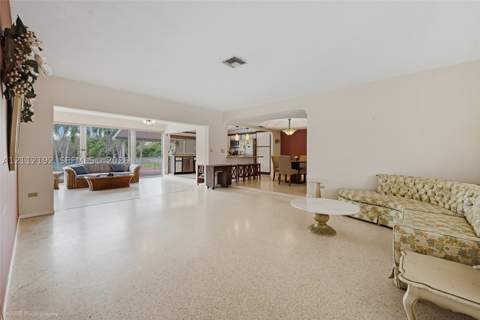 2220 SW 97th Ave, Miami FL - photo 9 of 23