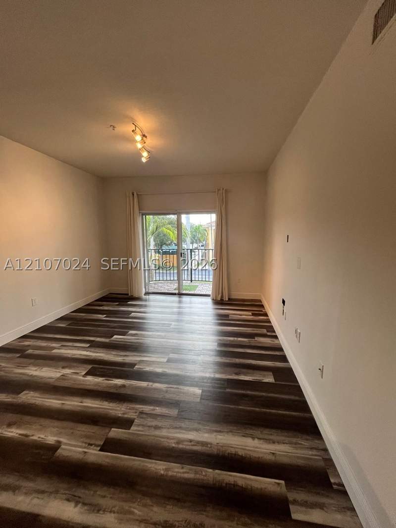 3 bedroom Condominium at 7260 NW 114th Ave 20610, Palm Gardens At Doral Con, Doral — photo 5