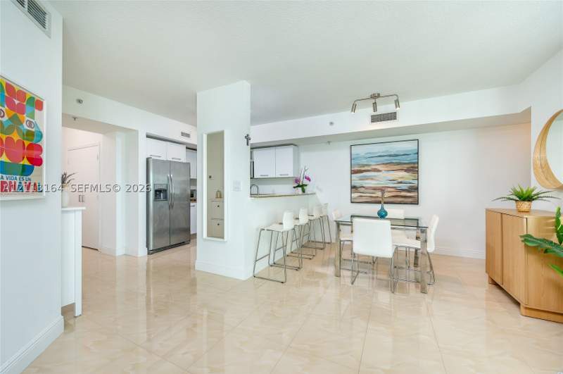 2 bedroom Condominium at 9055 SW 73rd Ct 1208, Metropolis I At Dadeland, Miami — photo 5