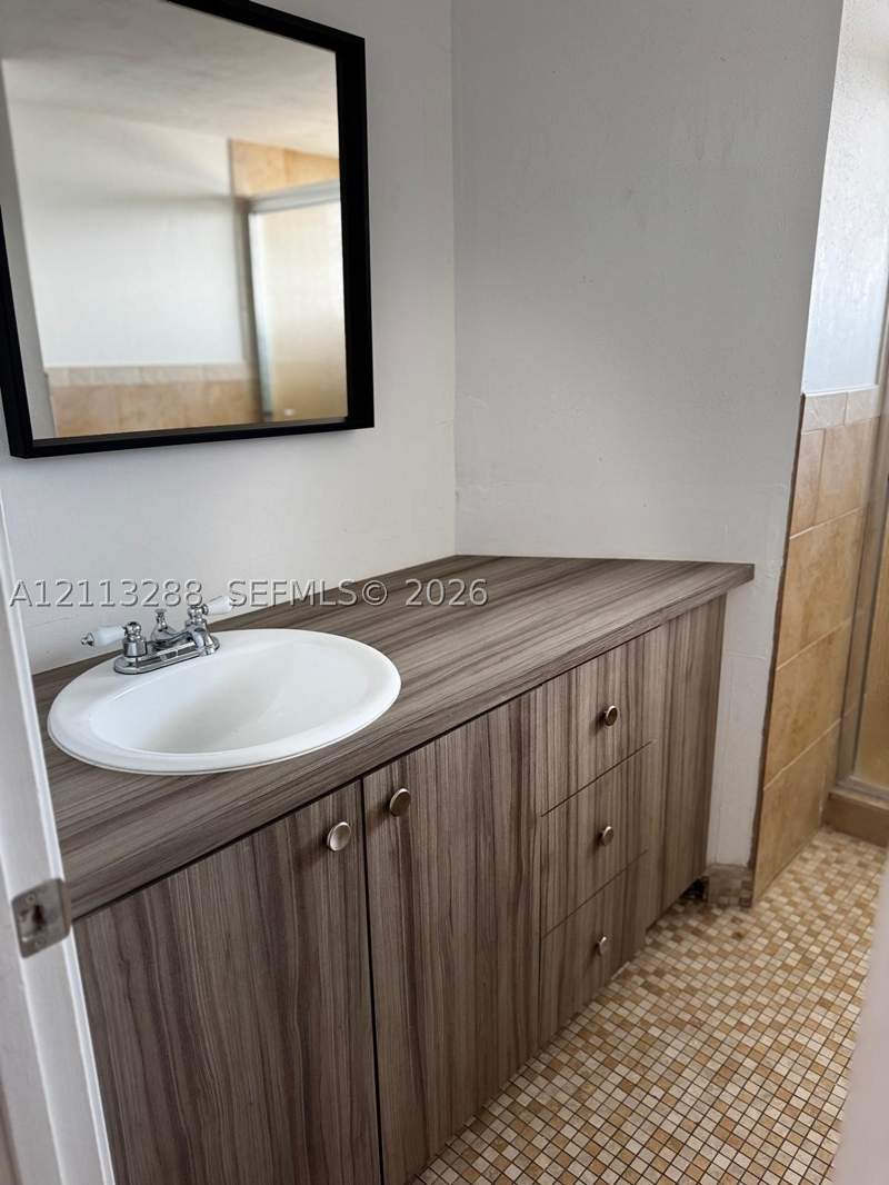 1 bedroom Condominium at 1770 NE 191st St 815-1, Jade Winds Group -, Miami — photo 3