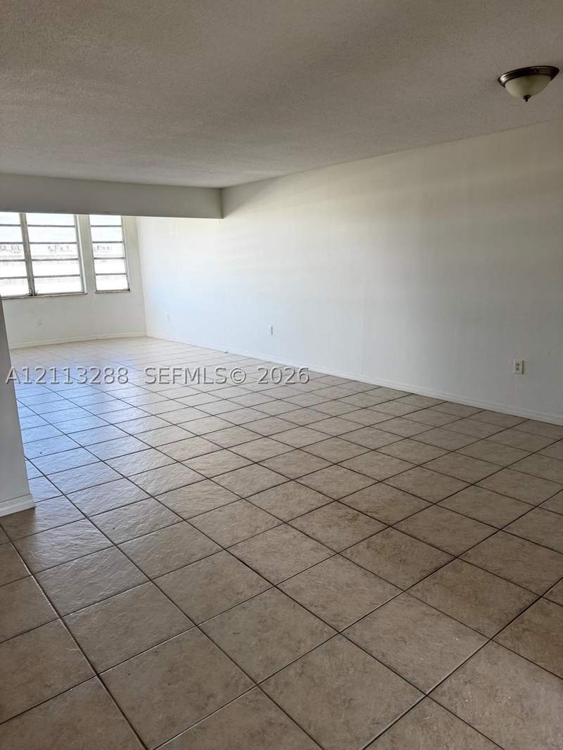 1 bedroom Condominium at 1770 NE 191st St 815-1, Jade Winds Group -, Miami — photo 5