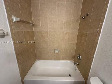 1661 SE 29th Ct 201, Homestead FL - photo 11 of 22