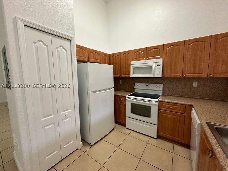 3 bedroom Condominium at 1661 SE 29th Ct 201, Shoma Condo At Keys Cove, Homestead — photo 5