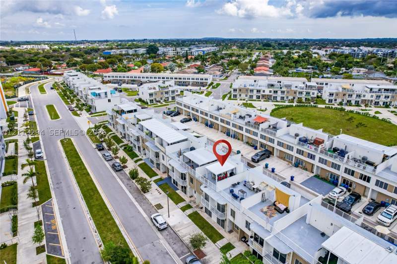 4 bedroom Townhouse at 25880 SW 139th Path 0, Paradise Gardens, Homestead — photo 2