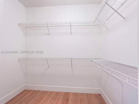 10801 NW 51st Ln, Doral FL - photo 7 of 46