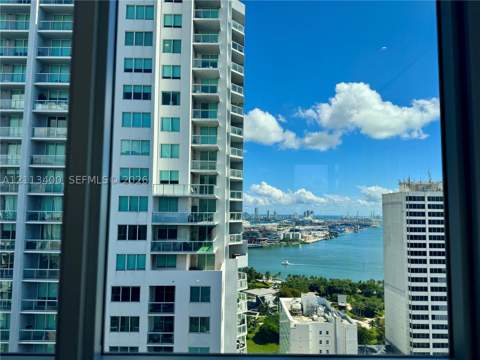 227 NE 2nd St 2105, Miami FL - photo 15 of 21