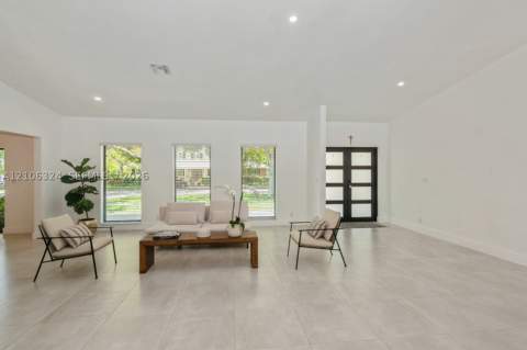 13241 SW 72nd Ave, Pinecrest FL - photo 9 of 30