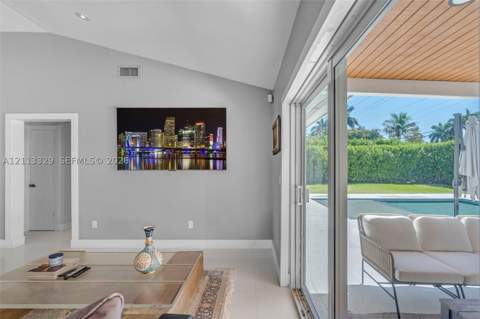 6440 SW 144th St, Coral Gables FL - photo 11 of 58