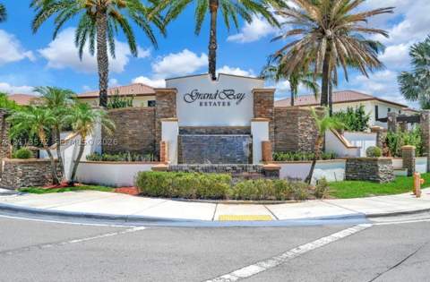 9860 NW 86th Ter, Doral FL - photo 22 of 43