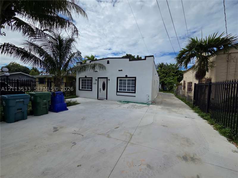 4 bedroom SingleFamilyResidence at 2235 NW 35th St, Holleman Manor, Miami — photo 1