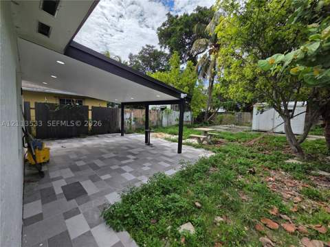 2235 NW 35th St, Miami FL - photo 18 of 24