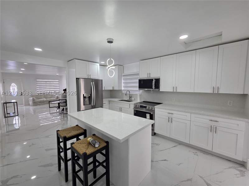 4 bedroom SingleFamilyResidence at 2235 NW 35th St, Holleman Manor, Miami — photo 4
