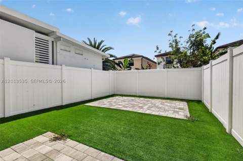 3436 W 111th Pl, Hialeah FL - photo 17 of 68