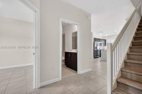 3436 W 111th Pl, Hialeah FL - photo 6 of 68