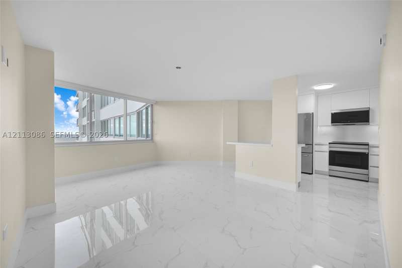 2 bedroom Condominium at 7135 Collins Ave 1632, Burleigh House Condo, Miami Beach — photo 1
