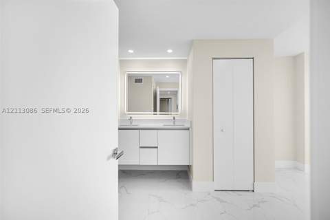 7135 Collins Ave 1632, Miami Beach FL - photo 10 of 17
