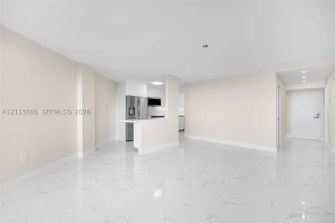 7135 Collins Ave 1632, Miami Beach FL - photo 13 of 17