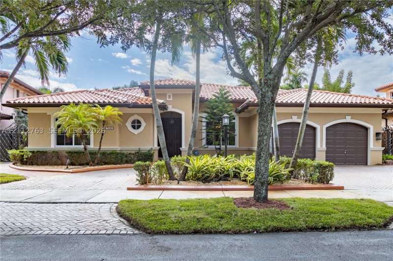 3 bedroom SingleFamilyResidence at 7940 NW 159th Ter, Silvercrest Lake Estates, Miami Lakes — photo 1