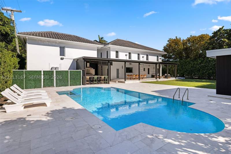 6 bedroom SingleFamilyResidence at 1278 W 27th St, Amd Plat Of Sunset Lake S, Miami Beach — photo 4