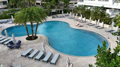 300 S Pointe Dr 1504, Miami Beach FL - photo 14 of 38