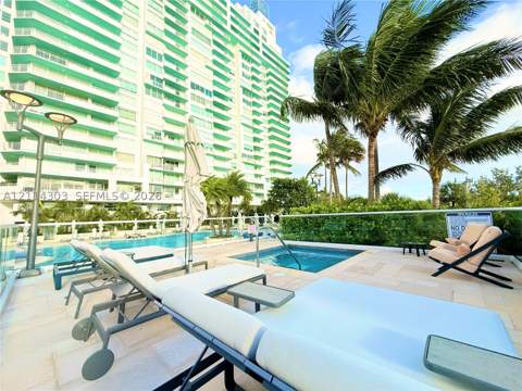 300 S Pointe Dr 1504, Miami Beach FL - photo 18 of 38