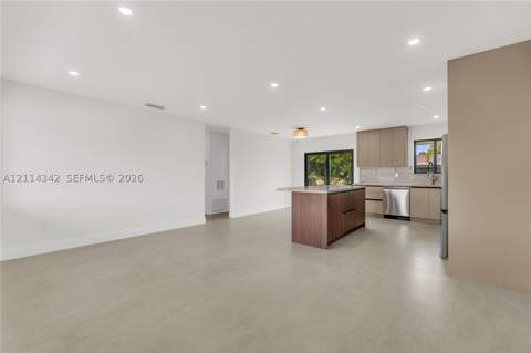 16220 SW 101st Ave, Miami FL - photo 6 of 49
