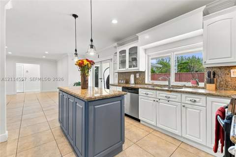 9261 SW 88th Ter, Miami FL - photo 12 of 49