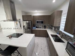 5 bedroom SingleFamilyResidence at 1721 NW 11th Ave, Homriv Subdivision, Homestead — photo 3