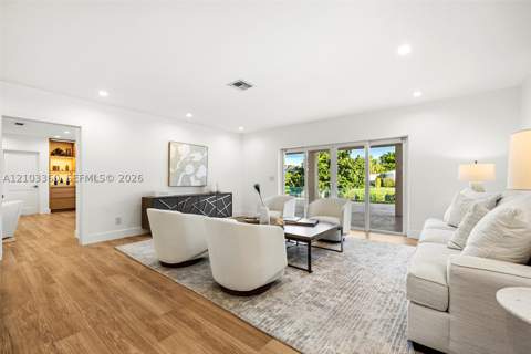 6951 SW 134th St, Pinecrest FL - photo 9 of 97