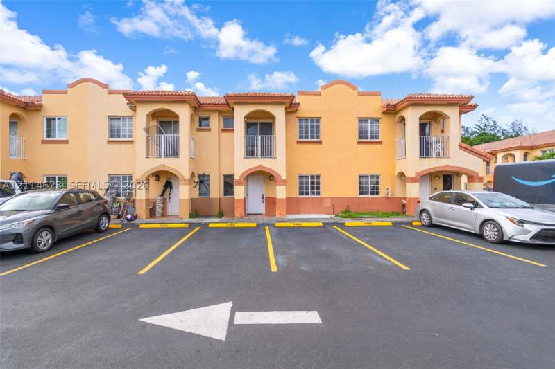 3 bedroom Condominium at 11486 NW 94th Pl 2, Ethereal Gardens II Condo, Hialeah Gardens — photo 2