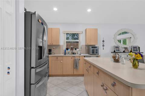 1080 SE 19th Ave, Homestead FL - photo 7 of 24
