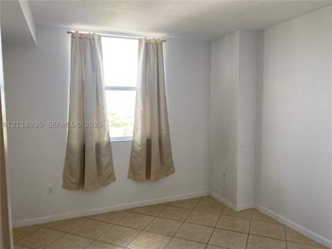 1 Glen Royal Pkwy 1113, Miami FL - photo 12 of 18