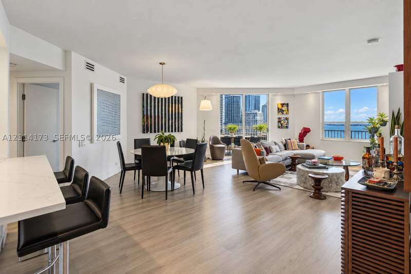 3 bedroom Condominium at 701 Brickell Key Blvd 1012, Courvoisier Courts Condo, Miami — photo 2