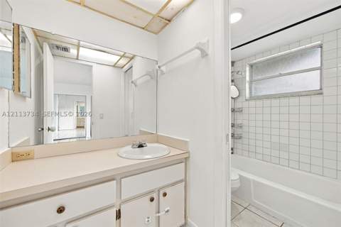 1750 W 46th St 223, Hialeah FL - photo 12 of 29